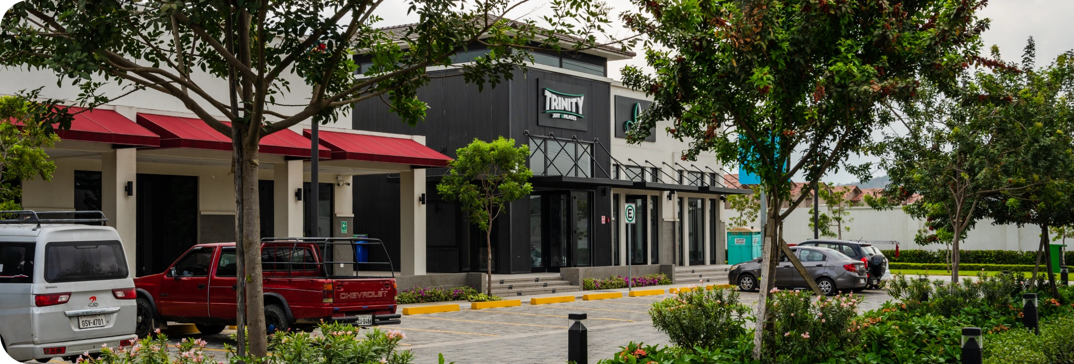 Cercanía a plazas y escuelas